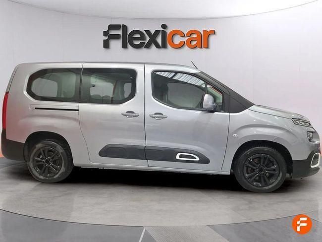 Usado Citroën Berlingo Feel 110 CV (80 kW) 2021 Gris / plata Monovolumen