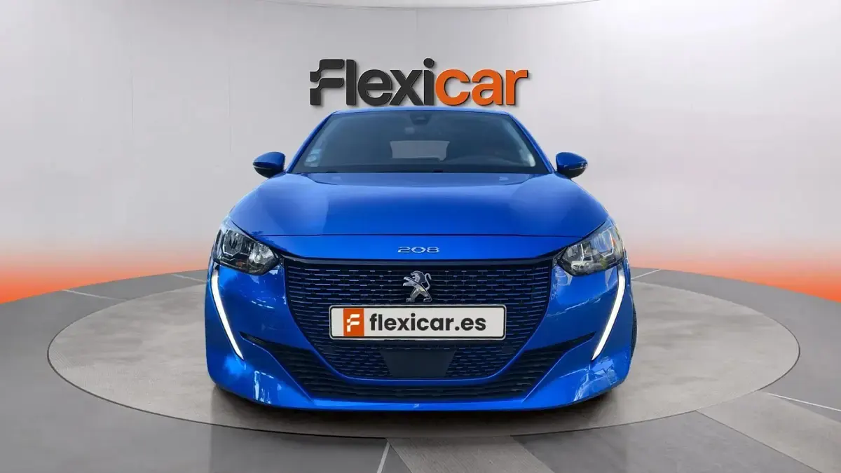 Usado Peugeot 208 Allure 100 kW (136 CV) 2021 Azul Utilitario