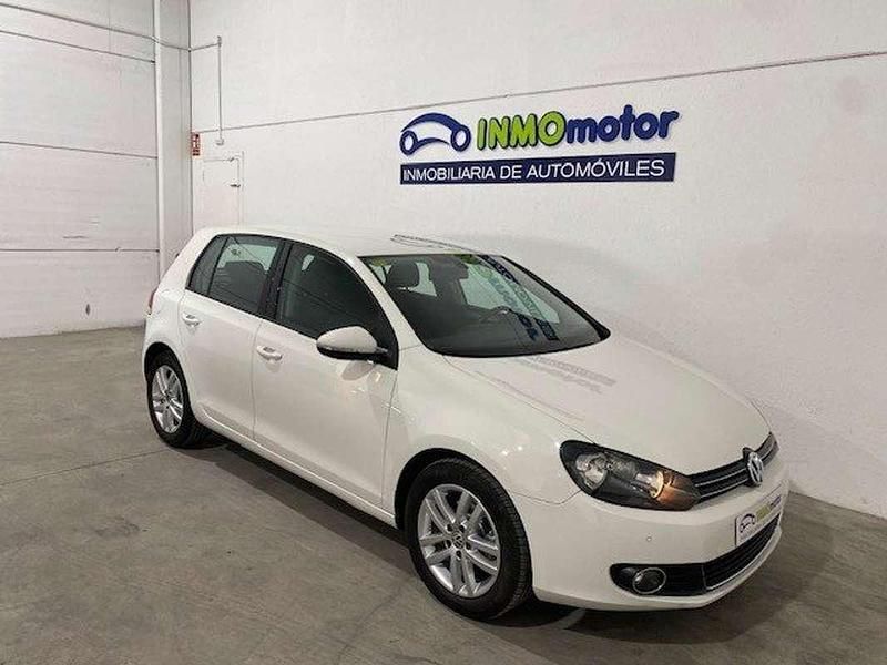Usado VW Golf VI 105 CV (77 kW) 2010 Blanco Utilitario