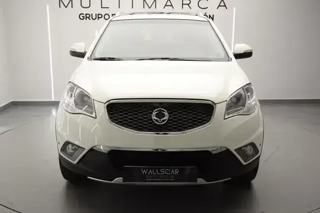 Usado SsangYong Korando Limited 175 CV (128 kW) 2011 Blanco SUV