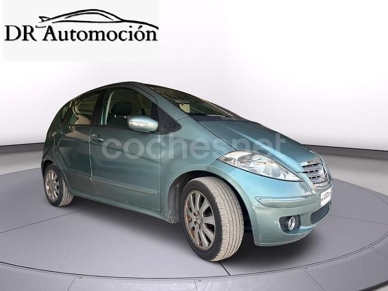 Usado Mercedes A200 Elegance 140 CV (102 kW) 2006 Verde Monovolumen