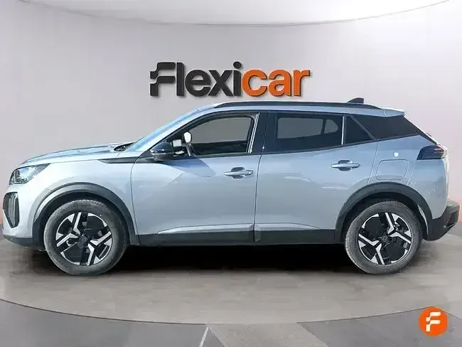 Käytetty Peugeot 2008 Allure 130 HP (95 kW) 2024 Harmaa Katumaasturi