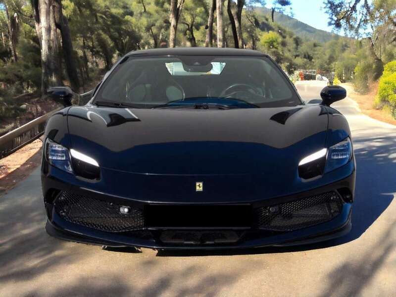 Negro Usado 2023 Ferrari 296 Coupe | 350.000 € - Imagen 1/3