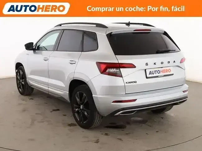 Usado Skoda Karoq SportLine 150 CV (110 kW) 2020 Gris SUV