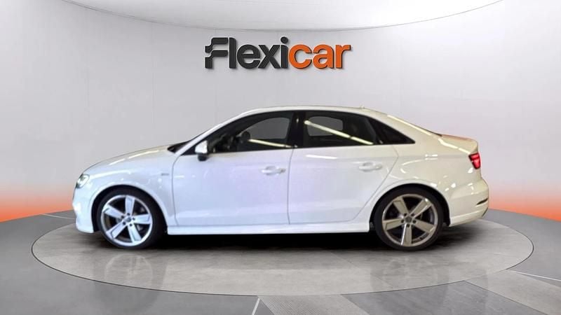 Usado Audi A3 Premium 150 CV (110 kW) 2018 Blanco Berlina