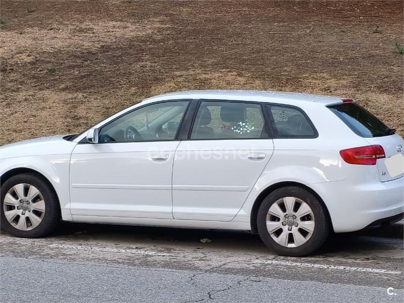 Blanco Usado 2012 Audi A3 Ambition Utilitario | 8500 € (Buen precio) - Imagen 1/4