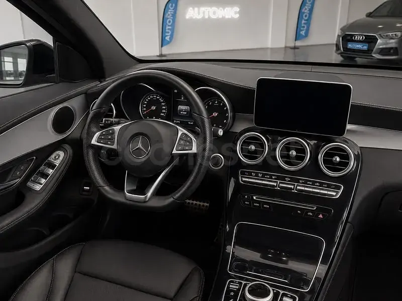 Usado Mercedes GLC350 320 CV (235 kW) 2018 Gris / plata SUV