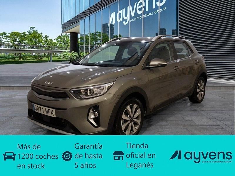 Usado Kia Stonic Plus 120 CV (88 kW) 2023 Verde SUV