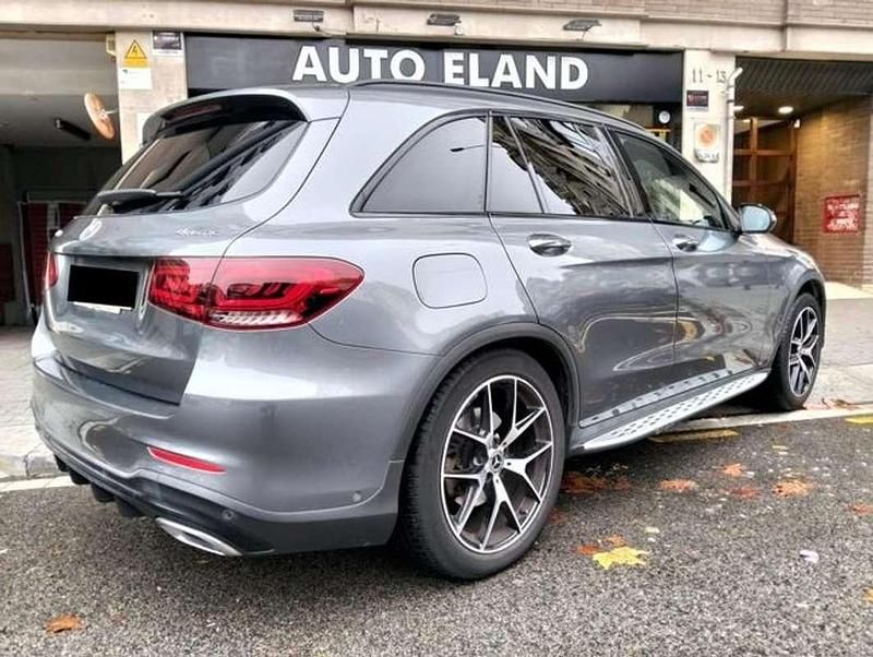 Usado Mercedes GLC300 245 CV (180 kW) 2020 Gris SUV