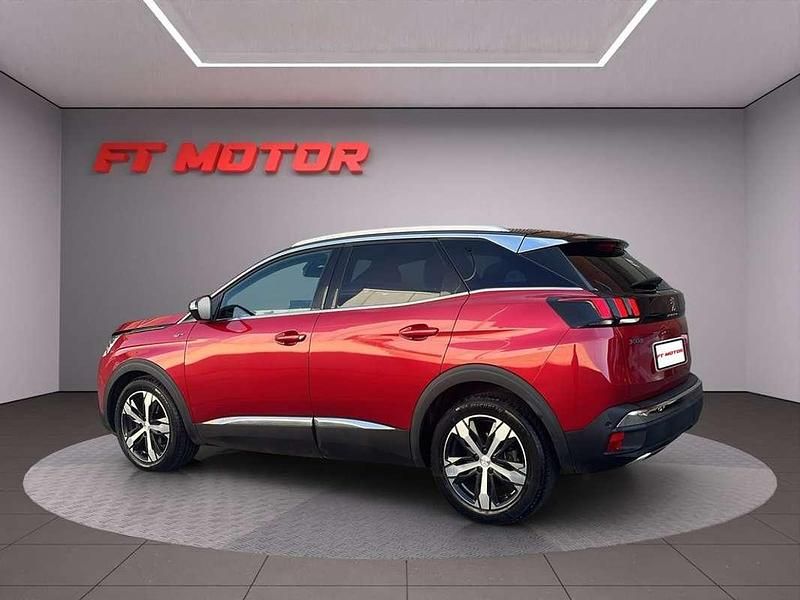 Usado Peugeot 3008 GT 179 CV (131 kW) 2018 Burdeos SUV