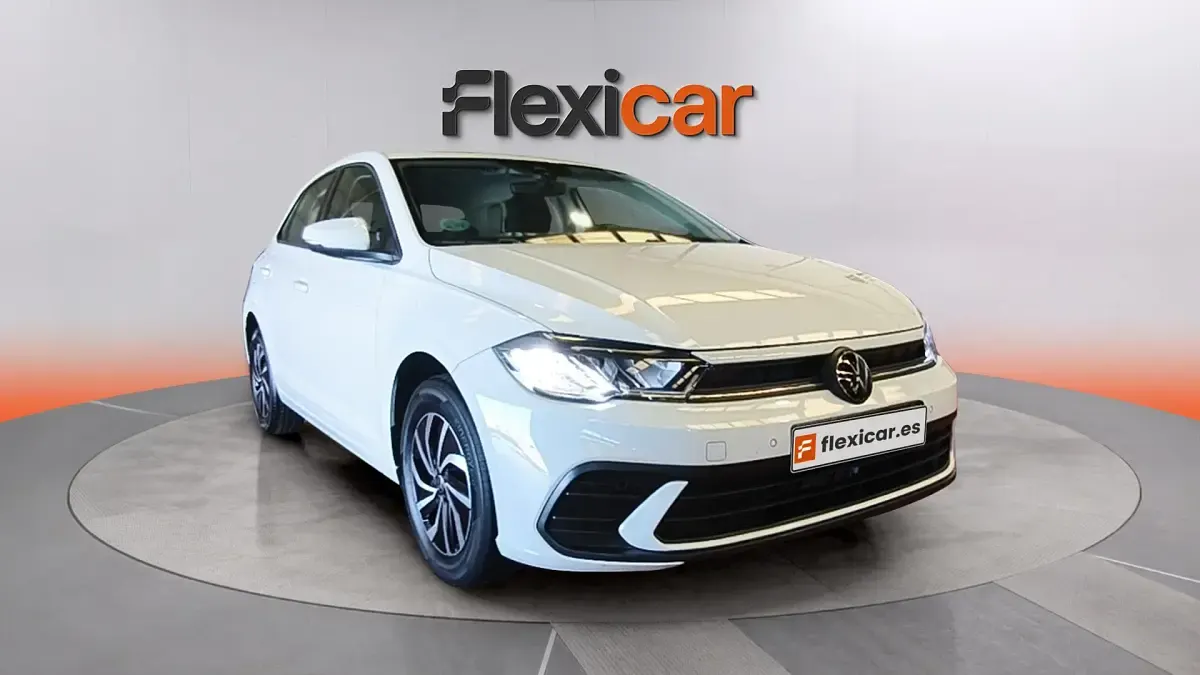 Usado VW Polo Life 95 CV (69 kW) 2023 Utilitario