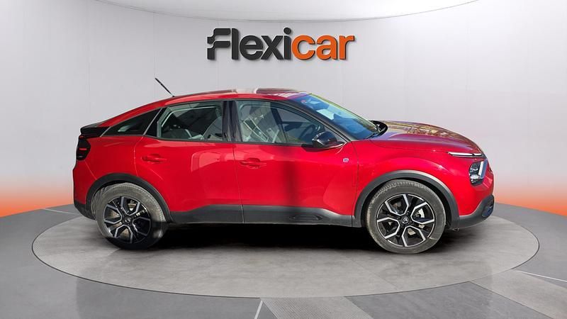Usado Citroën e-C4 Feel 100 kW (136 CV) 2021 Rojo Berlina