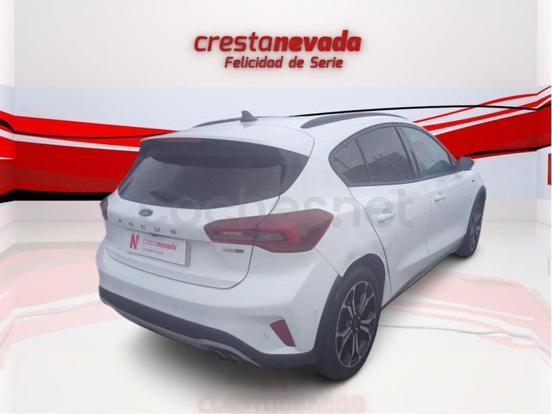Usado Ford Focus Active 155 CV (114 kW) 2022 Blanco Berlina