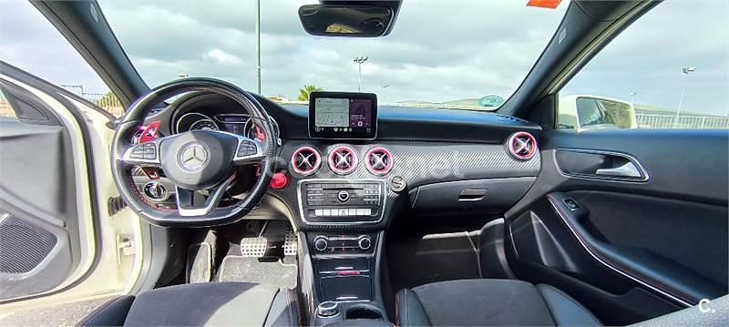 Usado Mercedes A200 AMG line 136 CV (100 kW) 2016 Blanco Berlina