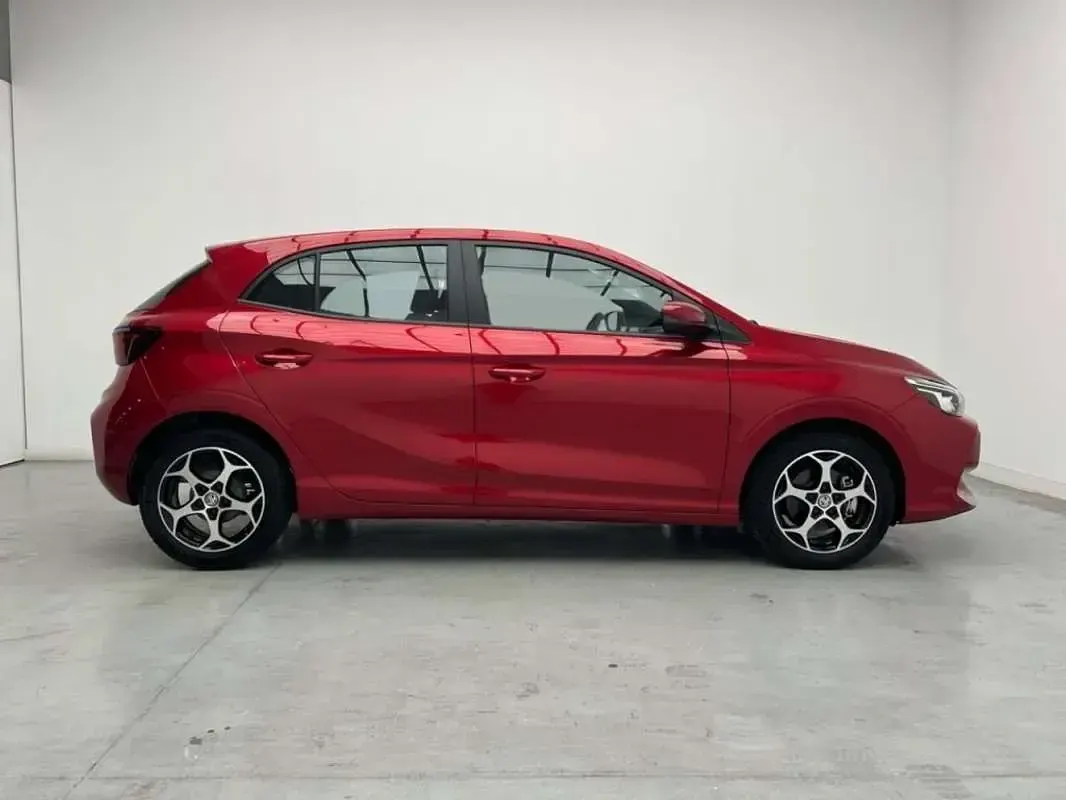 Usado MG MG3 Comfort 116 CV (85 kW) 2025 Rojo Utilitario