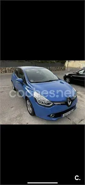 Usado Renault Clio IV Expression 90 CV (66 kW) 2014 Azul Berlina
