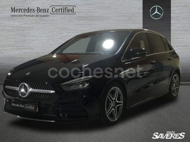 Negro Usado 2022 Mercedes B180 Monovolumen | 30.900 € (Un poco caro) - Imagen 1/4