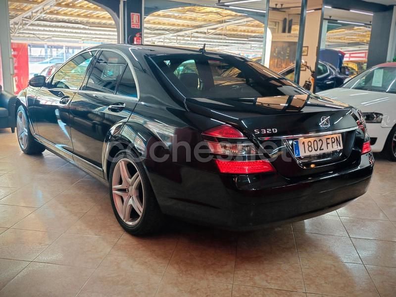 Usado Mercedes S320 235 CV (172 kW) 2008 Negro Berlina