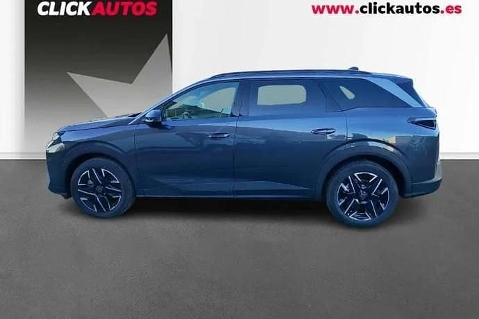 Usado Peugeot 5008 Allure 145 CV (106 kW) 2025 Gris SUV