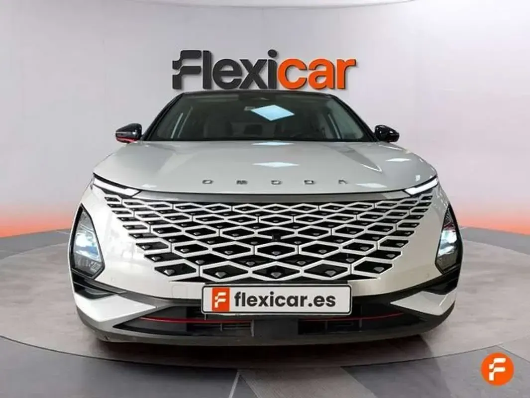 Usado Omoda 5 185 CV (136 kW) 2024 Blanco SUV