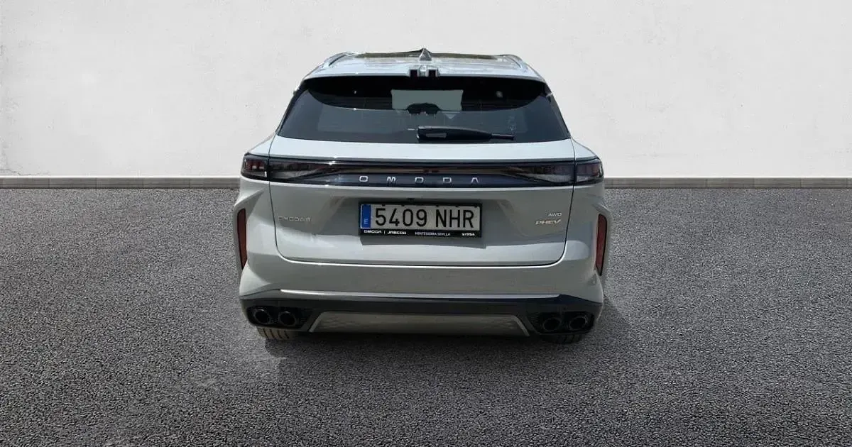 Usado Omoda 9 537 CV (394 kW) 2025 SUV