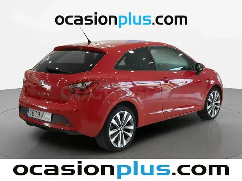 Usado Seat Ibiza SC Crono 110 CV (80 kW) 2017 Rojo Utilitario