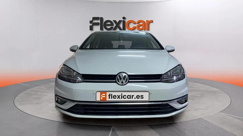 Usado VW Golf VII Sportline 116 CV (85 kW) 2018 Blanco Berlina