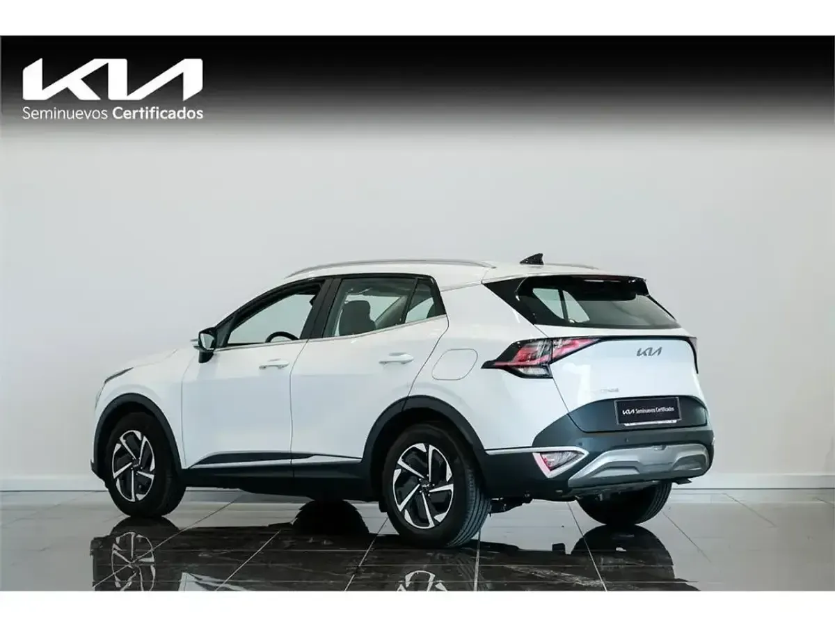 Usado Kia Sportage 160 CV (117 kW) 2025 Blanco SUV