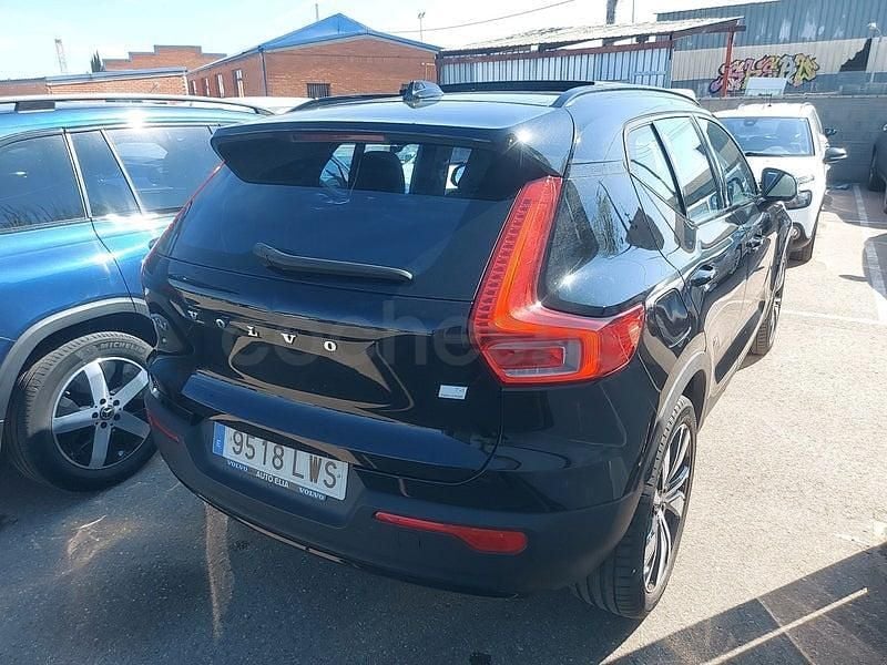 Usado Volvo XC40 Plus 211 CV (155 kW) 2022 Negro SUV