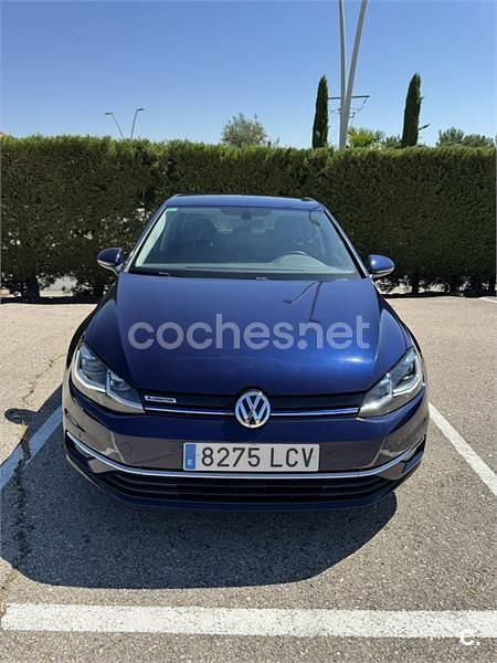 Usado VW Golf VIII Advance 130 CV (95 kW) 2020 Azul Berlina