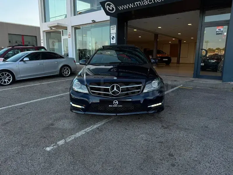 Usado Mercedes C250 204 CV (150 kW) 2013 Negro Coupe