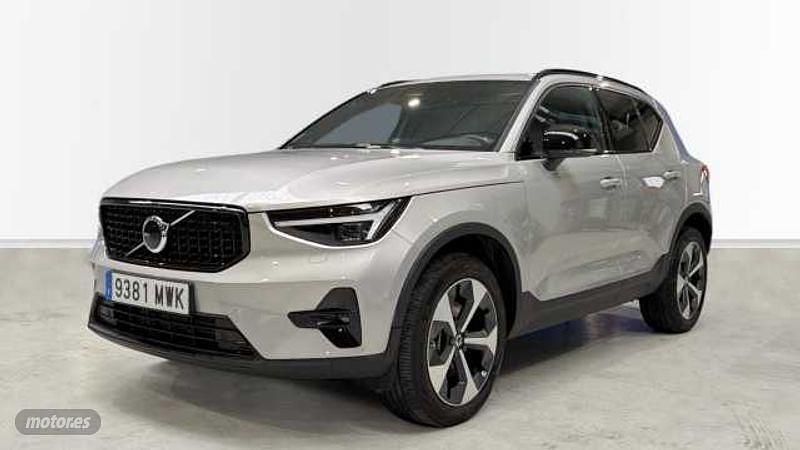 Plateado Usado 2024 Volvo XC40 Ultra SUV | 40.900 € (Caro) - Imagen 1/4