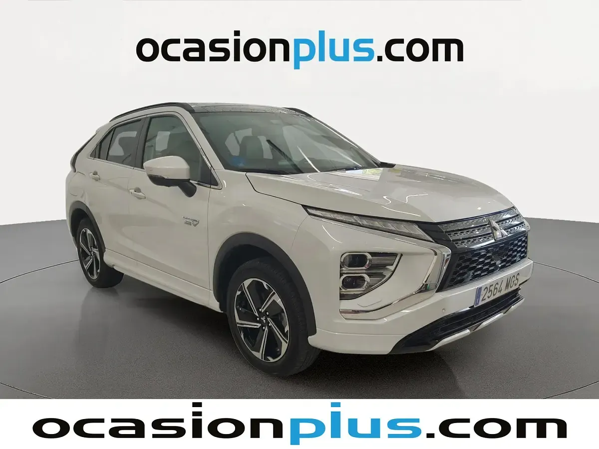 Usado Mitsubishi Eclipse Cross 188 CV (138 kW) 2023 Blanco SUV