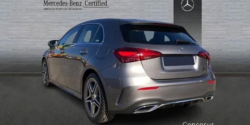 Gris Usado 2024 Mercedes A200 | 34.900 € (Precio justo) - Imagen 1/1