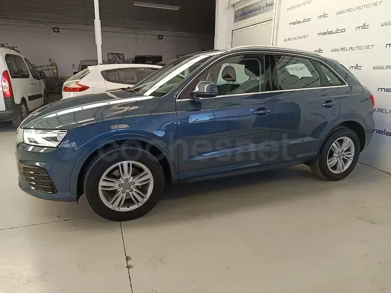 Usado Audi Q3 Attraction 150 CV (110 kW) 2017 Azul SUV