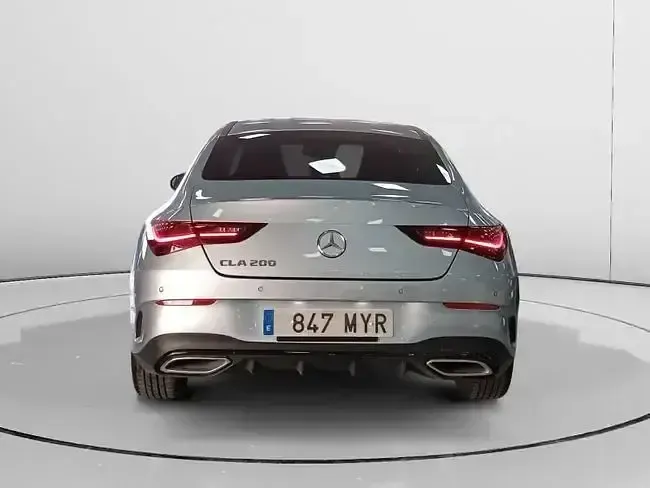 Usado Mercedes CLA200 163 HP (119 kW) 2025 Cinzento Sedan