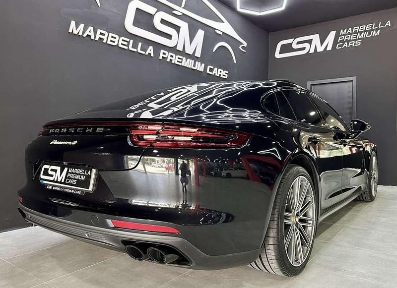Usado Porsche Panamera 462 CV (339 kW) 2019 Negro Utilitario