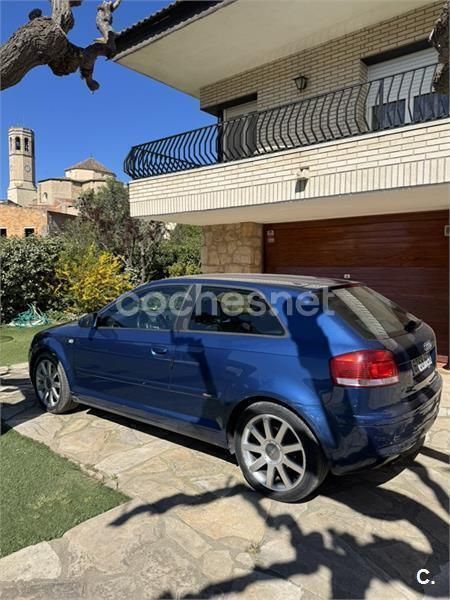 Azul Usado 2006 Audi A3 Ambition Berlina | 5500 € (Precio justo) - Imagen 1/4