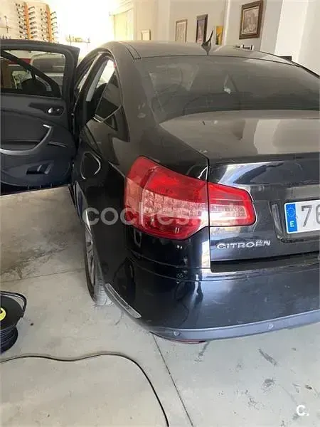 Usado Citroën C5 Exclusive 140 CV (102 kW) 2010 Negro Berlina
