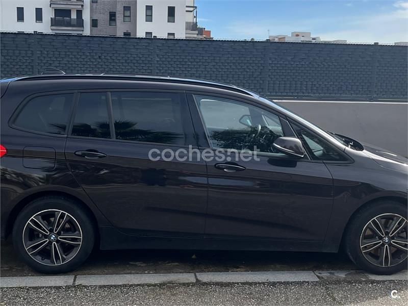 Marrón Usado 2021 BMW 218 Familiar | 21.000 € (Precio justo) - Imagen 1/4