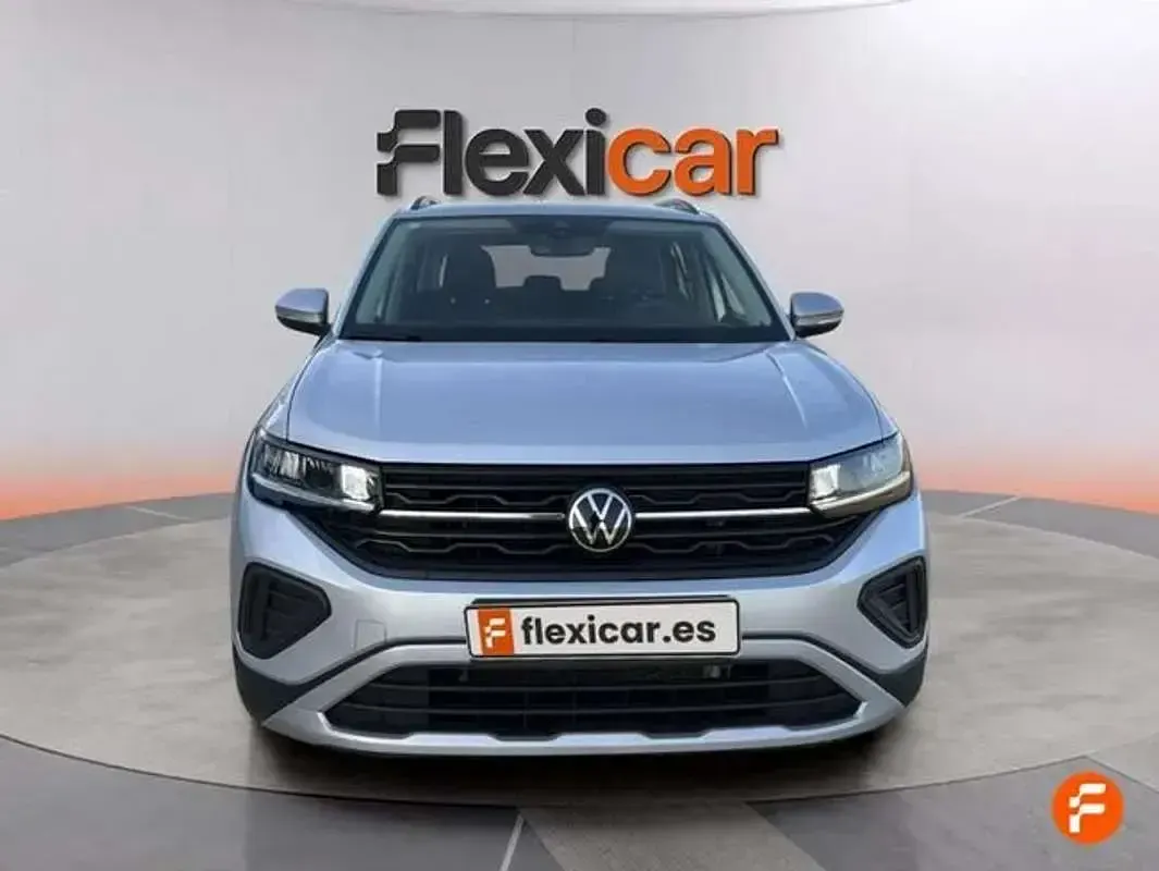 Usado VW T-Cross 95 CV (69 kW) 2024 Gris SUV