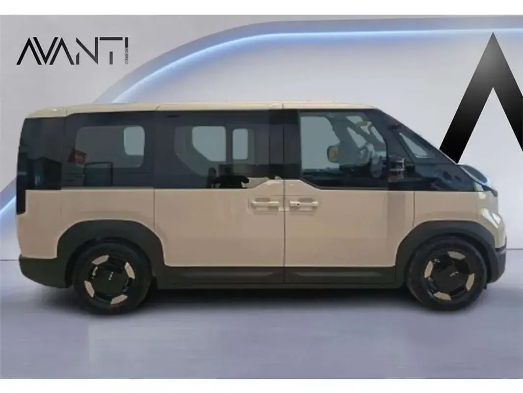 Begagnad Kia PV5 Plus 119 kW (163 HK) 2025 Minibuss