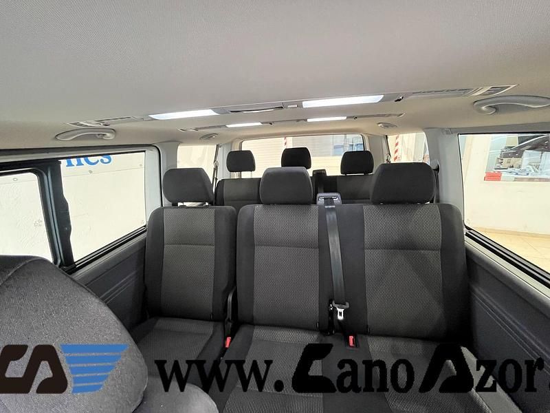 Usado VW Caravelle Comfortline 150 CV (110 kW) 2023 Blanco Monovolumen