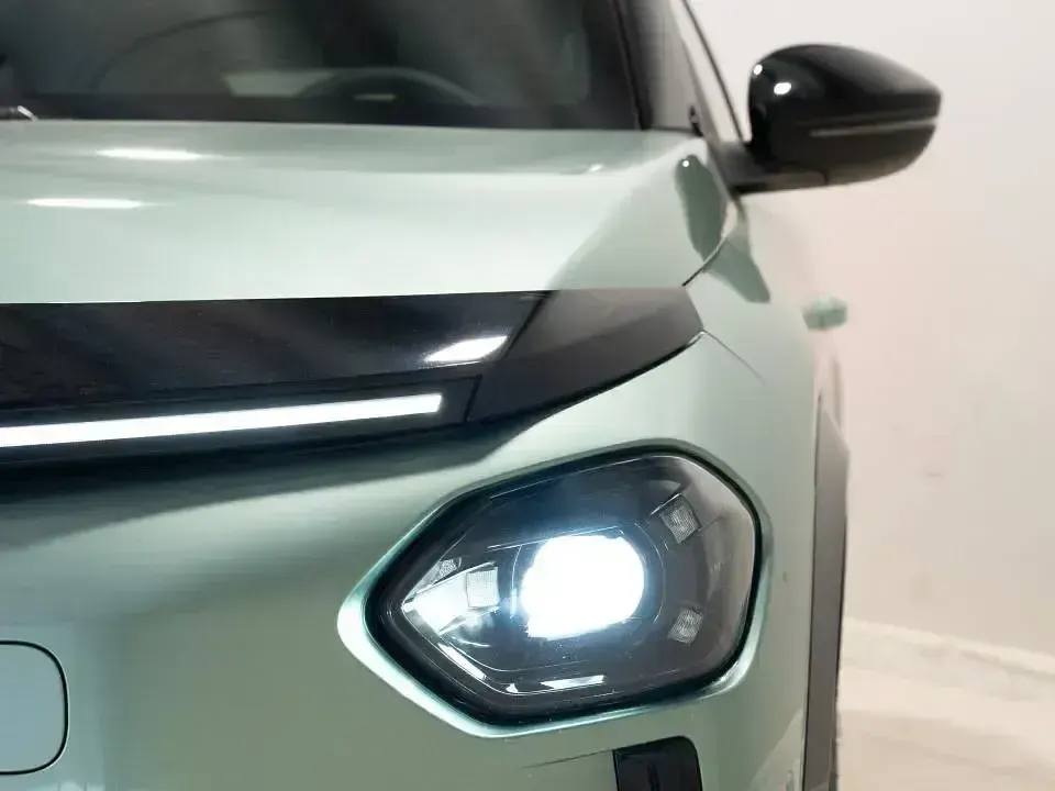 Nuevo Lancia Ypsilon 114 kW (156 CV) 2026 Verde Utilitario