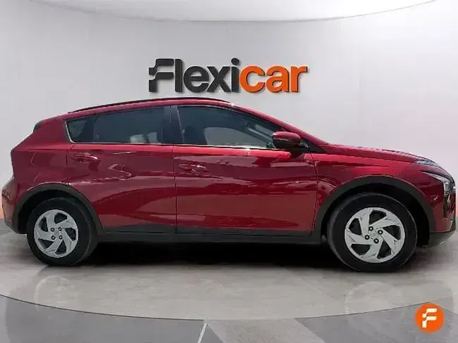 Usado Hyundai Bayon 84 CV (61 kW) 2023 Rojo SUV