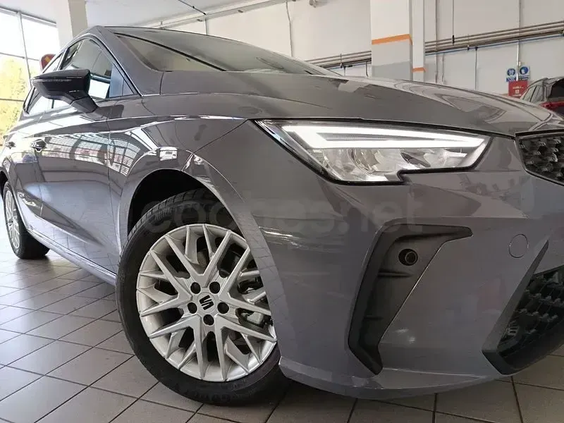 Nuevo Seat Ibiza FR 115 CV (84 kW) 2026 Gris / plata Utilitario