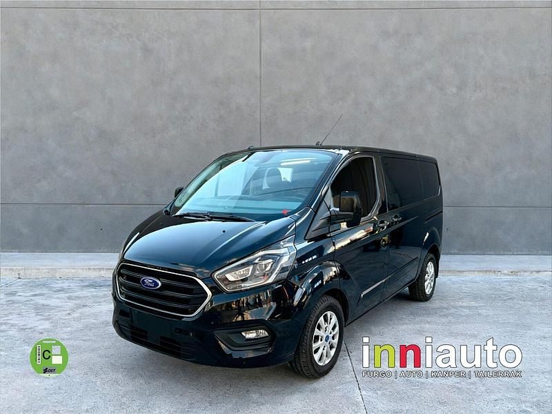Usado Ford Transit Custom 170 CV (125 kW) 2021 Negro Familiar