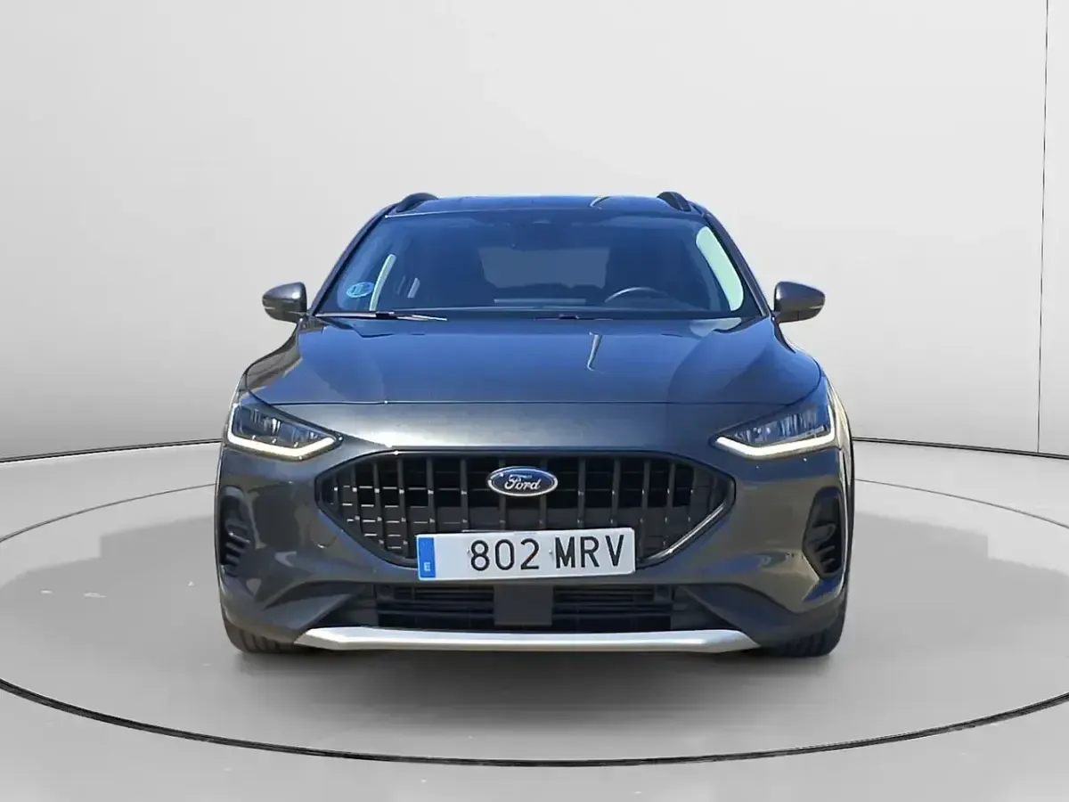 Usado Ford Focus Active 155 CV (114 kW) 2024 Gris Berlina