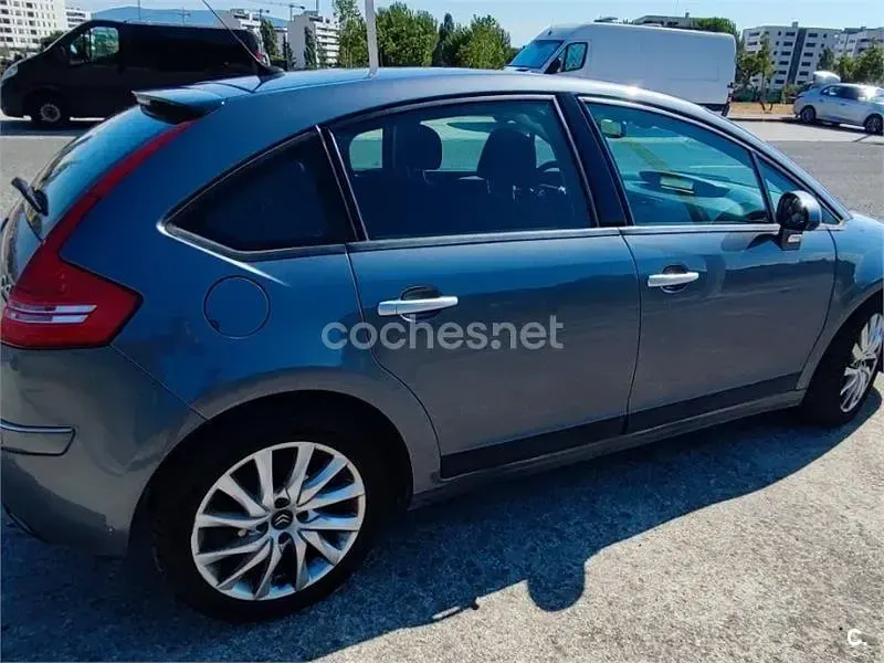 Usado Citroën C4 Exclusive 110 CV (80 kW) 2009 Gris / plata Berlina