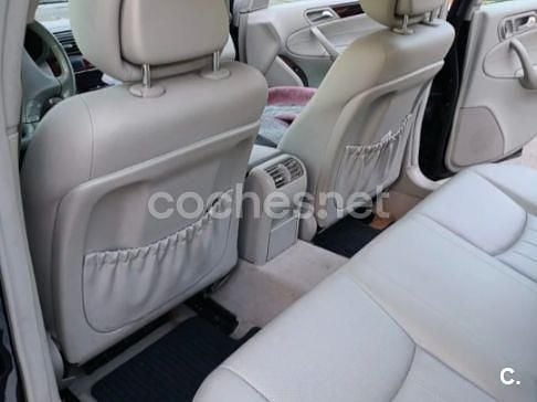 Usado Mercedes C180 Elegance 143 CV (105 kW) 2005 Azul Berlina